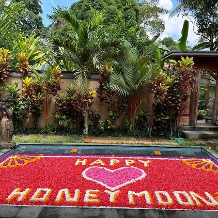 Ubud Suarga Private Pool Villa Екстер'єр фото