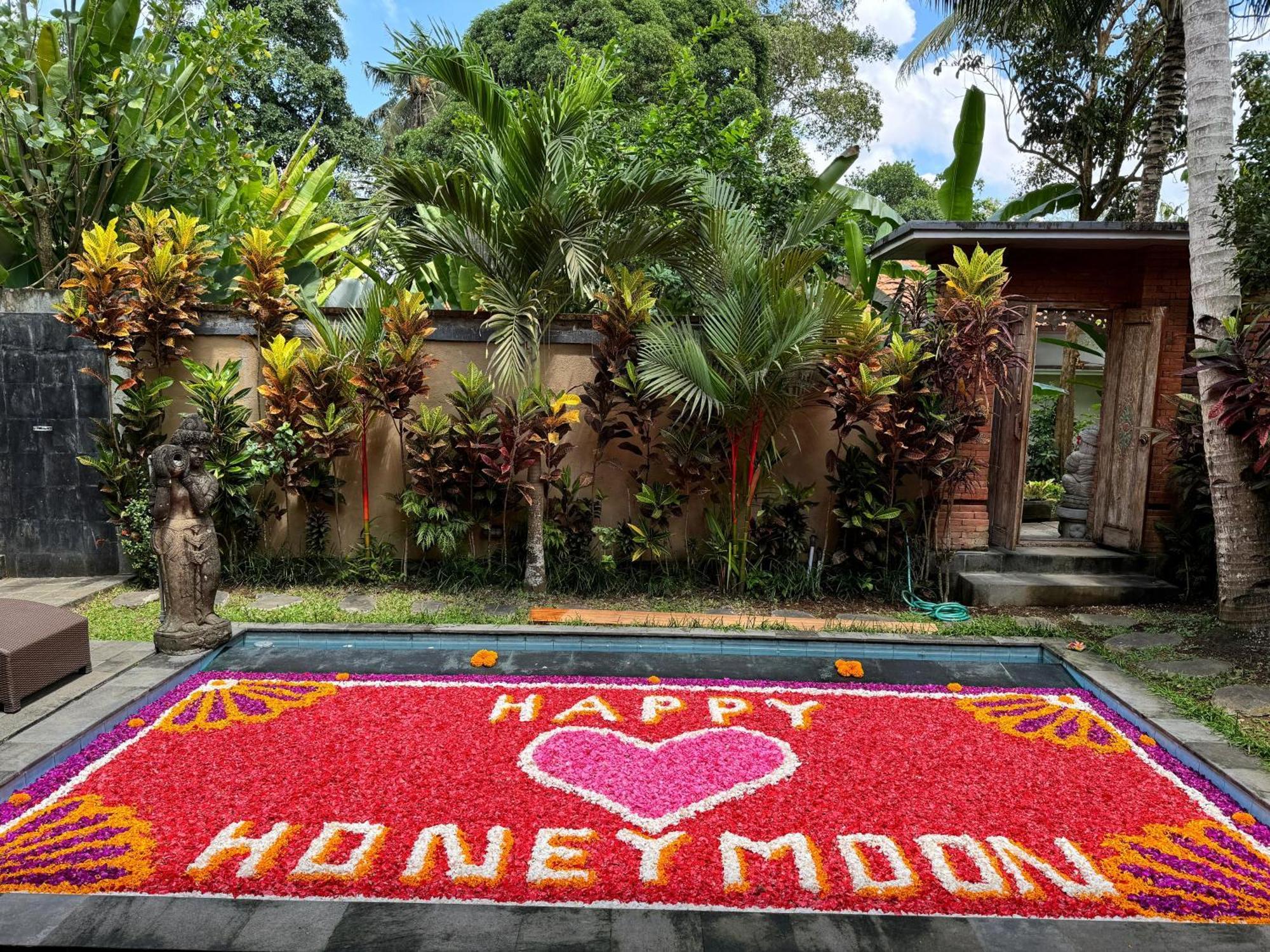 Ubud Suarga Private Pool Villa Екстер'єр фото